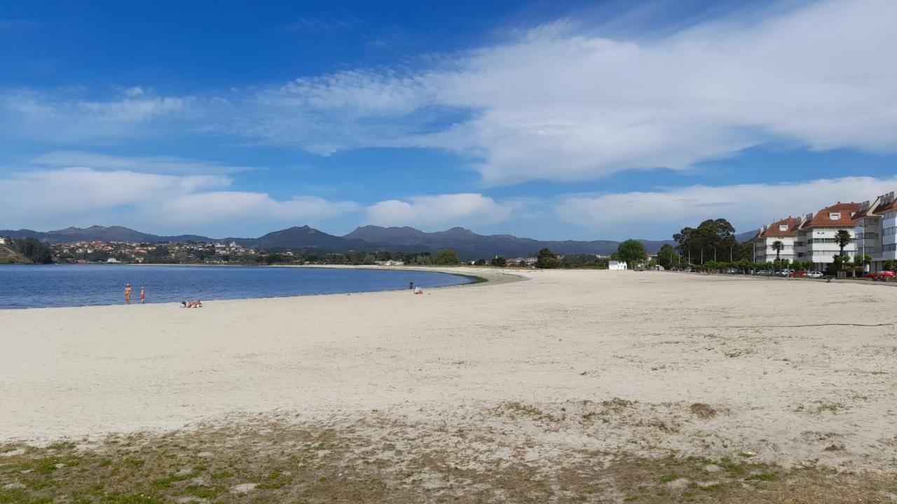 Apartamento Playa Sabaris-Baiona Bagian luar foto
